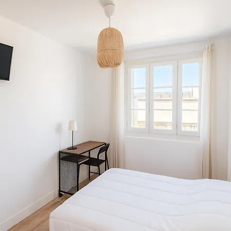 شقة فندقية 4 L'appart Et Salle De Bain Privee Avec Espace Commun Linge Et Menage Inclus Gare Centre 3*